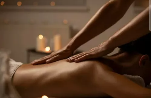 Требуется массажистки